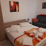 Apartamento With Parking Space - Blato, Makarska - 21271 *