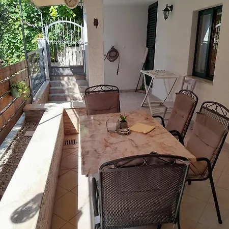 شقة With Parking Space - Blato, Makarska - 21271 *